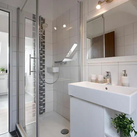 Erlengrund 7 Anker * Pelzerhaken