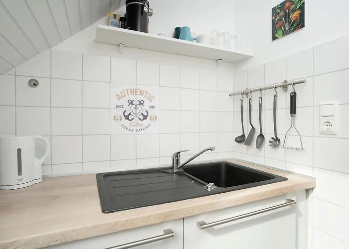 Erlengrund 7 Anker Pelzerhaken